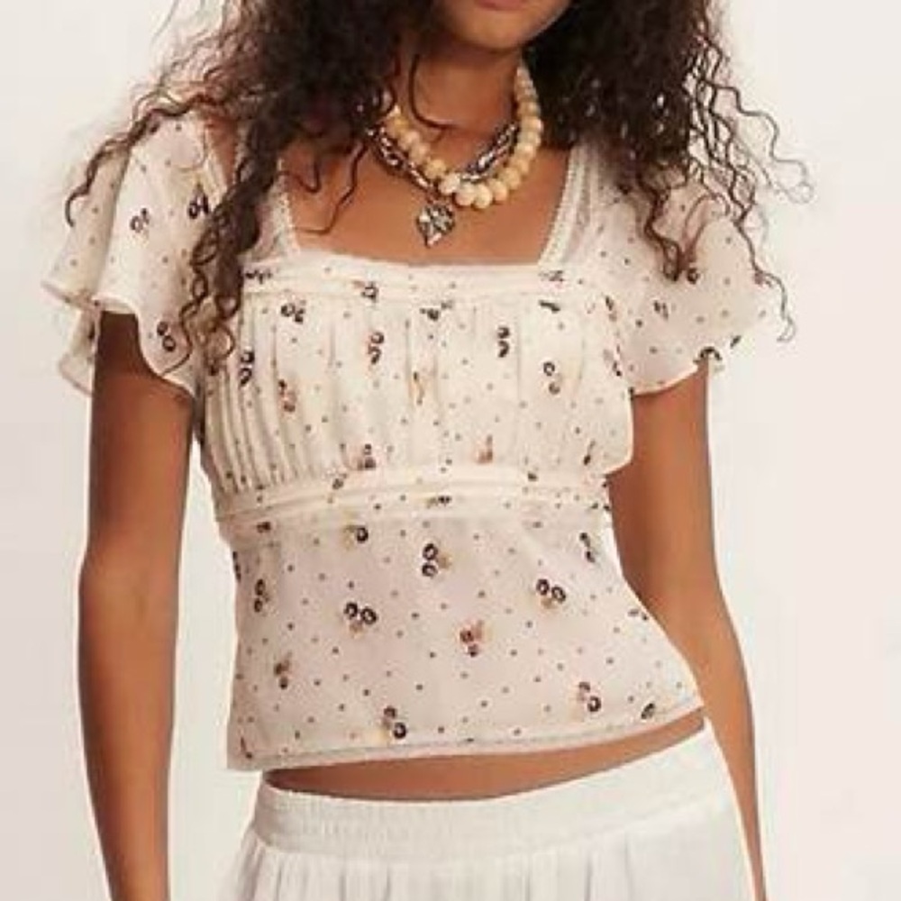 Free People Prairie Field Top. NWT. Swan combo